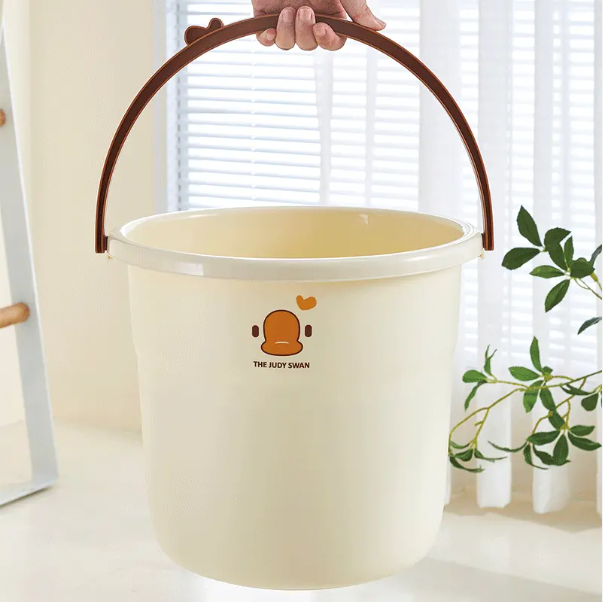 Home Use Bucket and Water Basin Set