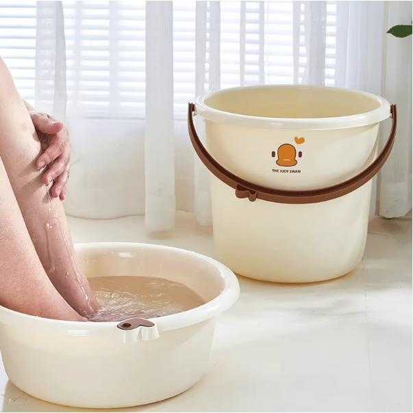 Home Use Bucket and Water Basin Set
