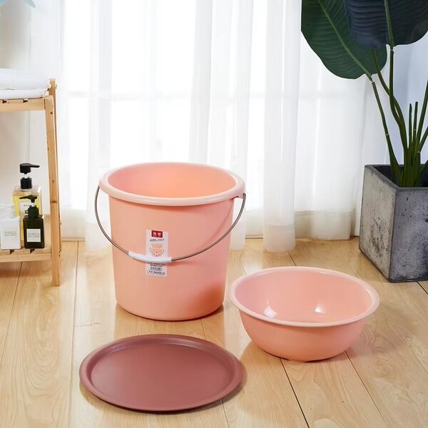 Wholesale 3 Pcs of Household Plastic Hand Basins And Buckets