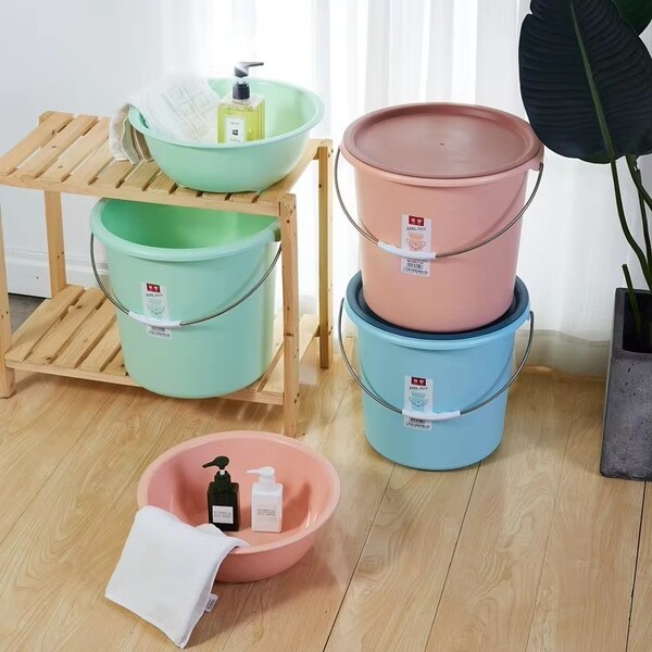 Wholesale 3 Pcs of Household Plastic Hand Basins And Buckets
